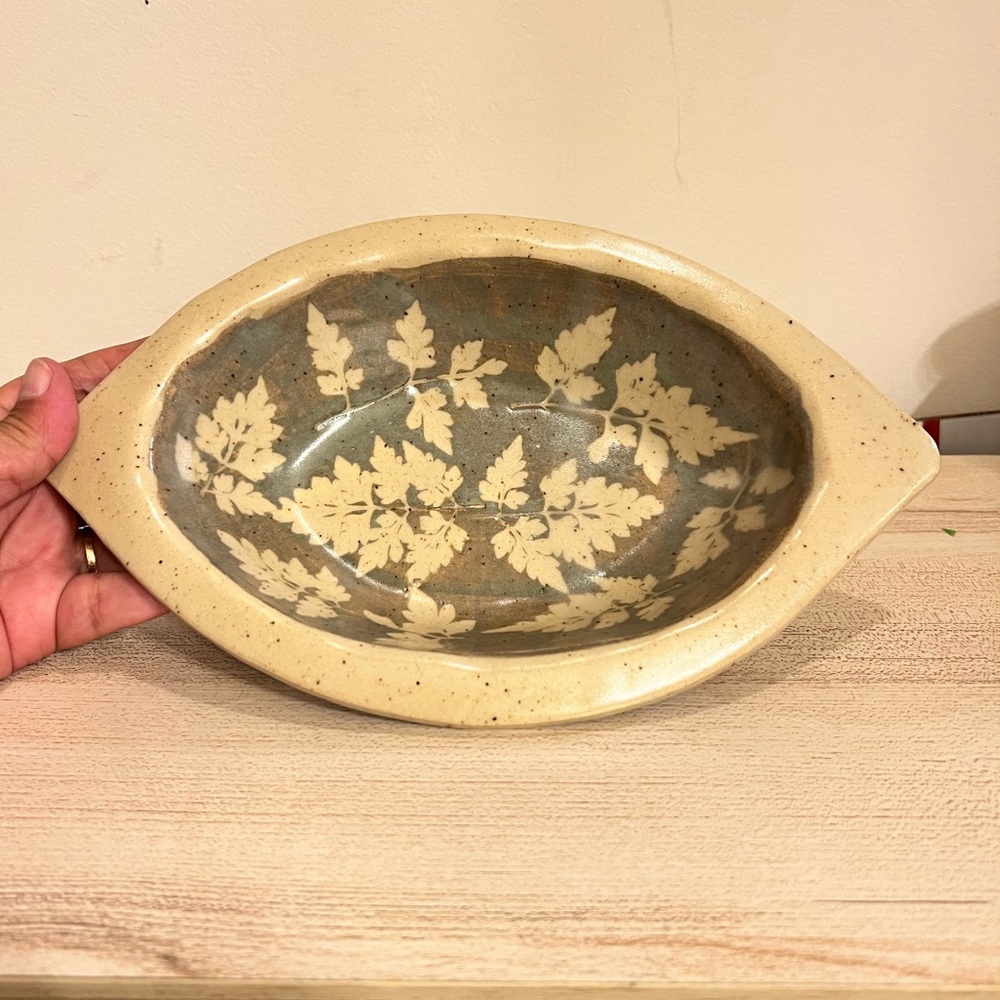 Studio pottery hand made & painted medium size trinket bowl